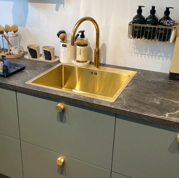 Lavabo Kubus 540 Soft køkkenvask - Messing PVD