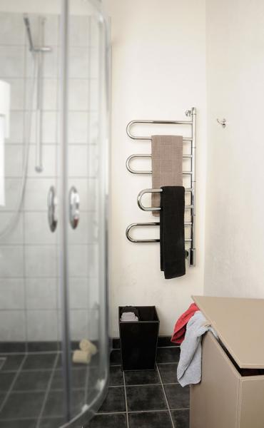 Kriss Flex U Håndklædetørrer m/3 arme - 45x75,7 cm - Krom Kriss Flex U Håndklædetørrer m/3 arme - 45x75,7 cm - Krom