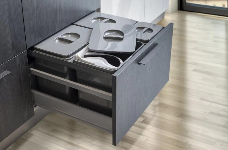 Intra Juvel Jazz 60-4 affaldsbeholder m/4 spande Intra Juvel Jazz 60-4 affaldsbeholder m/4 spande