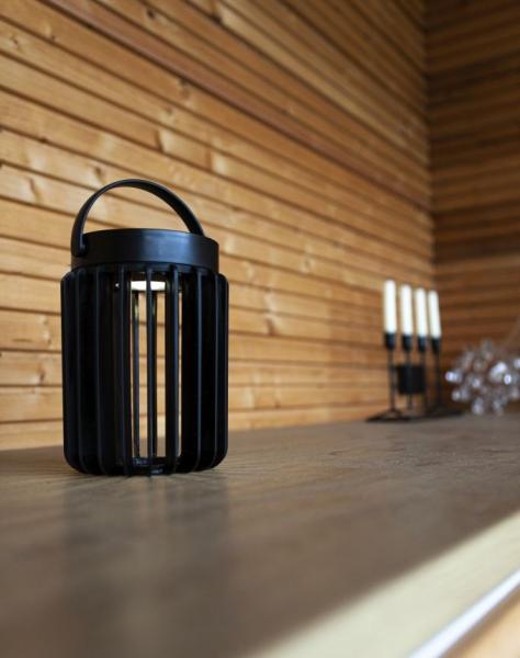 Lutec Solar Kozy bordlampe m/solceller - Mat sort Lutec Solar Kozy bordlampe m/solceller - Mat sort