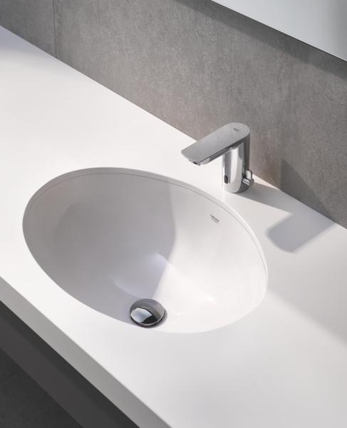 Grohe Bau Cosmopolitan E berøringsfri vandhane til 230 V Grohe Bau Cosmopolitan E berøringsfri vandhane til 230 V