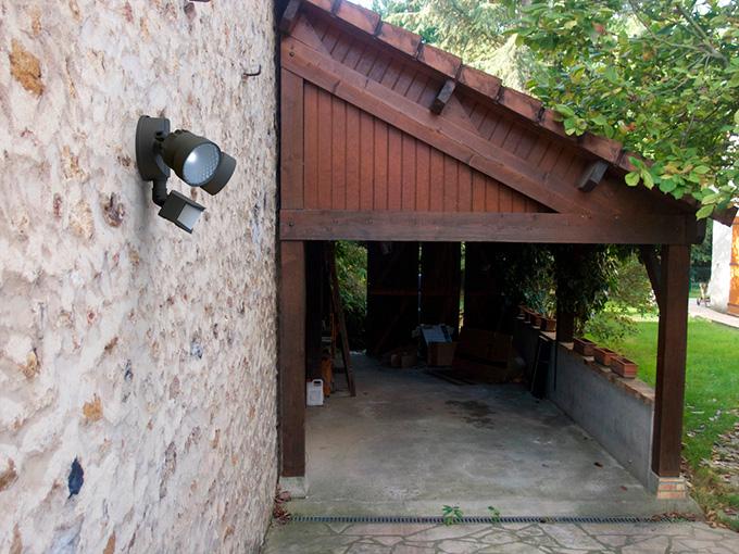 Lutec Security Shrimp II udendørslampe m/sensor Lutec Security Shrimp II udendørslampe m/sensor