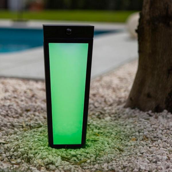 Lutec Dias Solar udendørslampe m/frostet glas, sensor og jordspyd - Sort