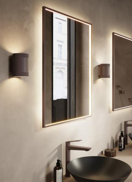 Cassøe Siena firkantet spejl m/LED lys - 60x80 cm - Mat bronze Cassøe Siena firkantet spejl m/LED lys - 60x80 cm - Mat bronze