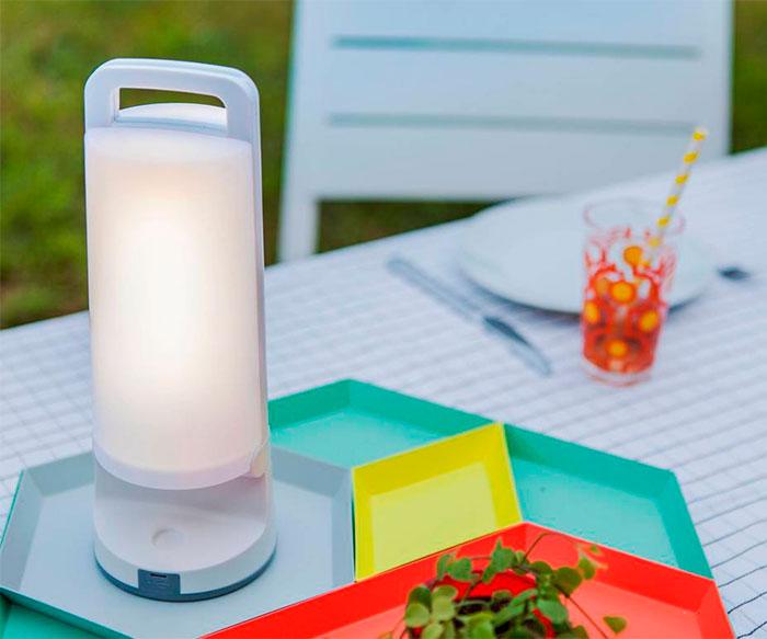 Lutec Dragonfly Solar bordlampe m/solceller - Hvid Lutec Dragonfly Solar bordlampe m/solceller - Hvid