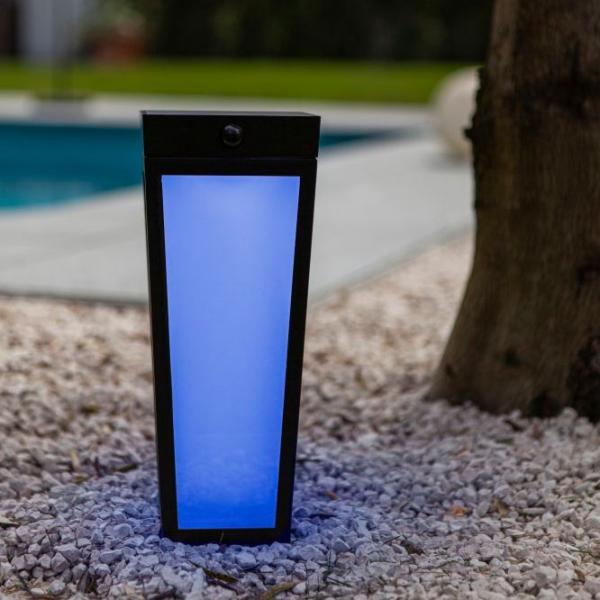 Lutec Dias Solar udendørslampe m/frostet glas, sensor og jordspyd - Sort