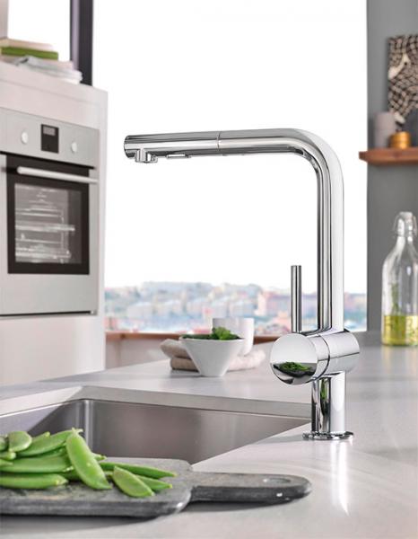 Grohe Minta køkkenarmatur m/udtræk og L-tud - Krom Grohe Minta køkkenarmatur m/udtræk og L-tud - Krom