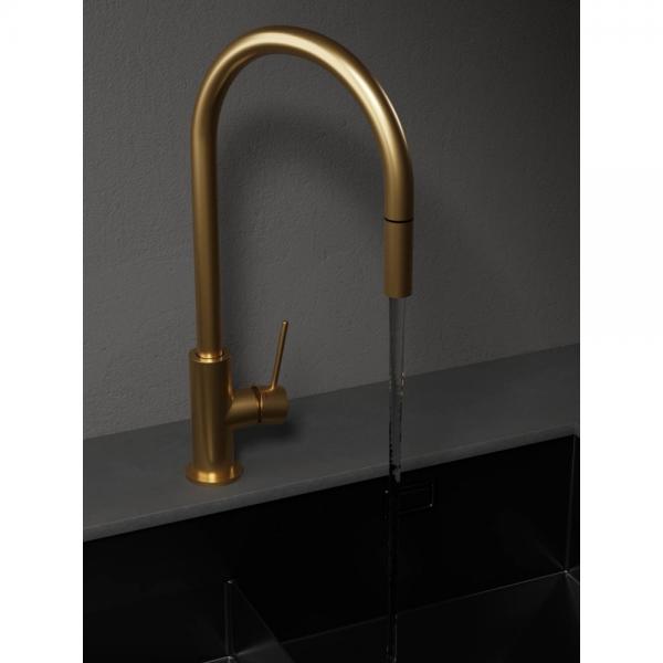 Primy Accent Køkkenarmatur m/udtræk - Guld/Sand Primy Accent Køkkenarmatur m/udtræk - Guld/Sand